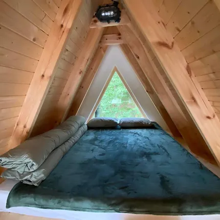 Camping Tovarna Na Splnene Sny *